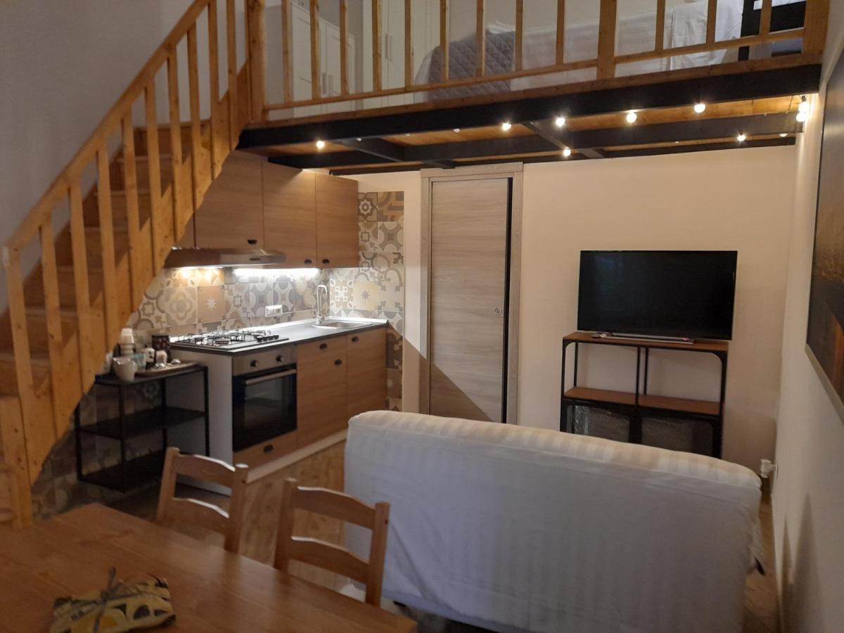 La Casa Di Fofo' Hotel Nápoly Kültér fotó